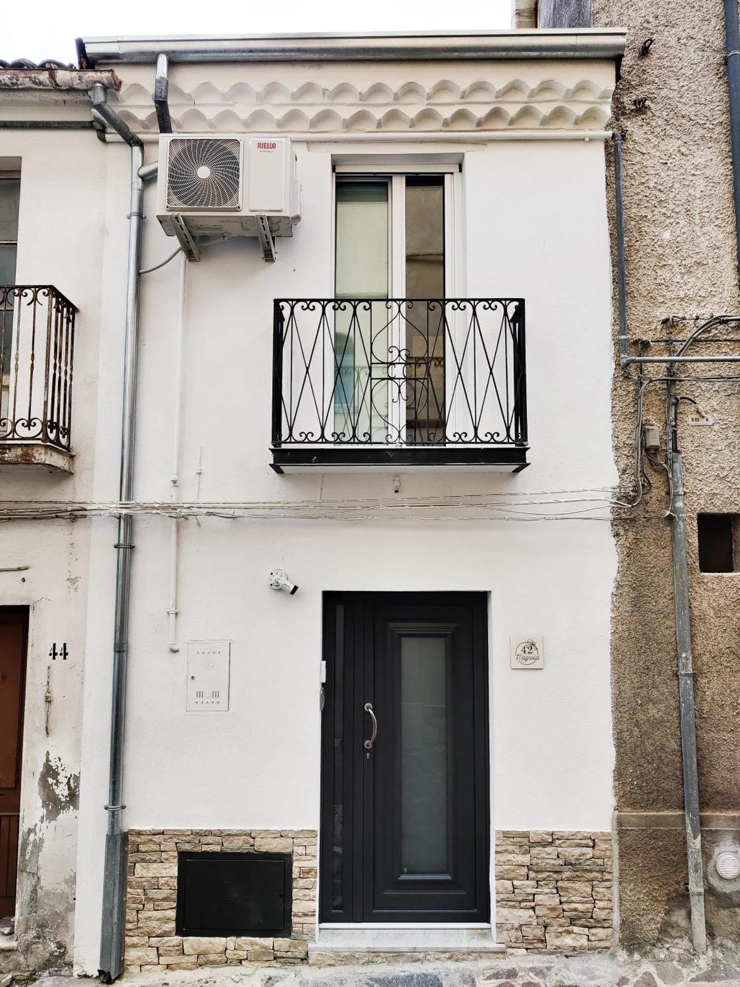 Casa Vacanze Magnolia 42 Calitri Buitenkant foto